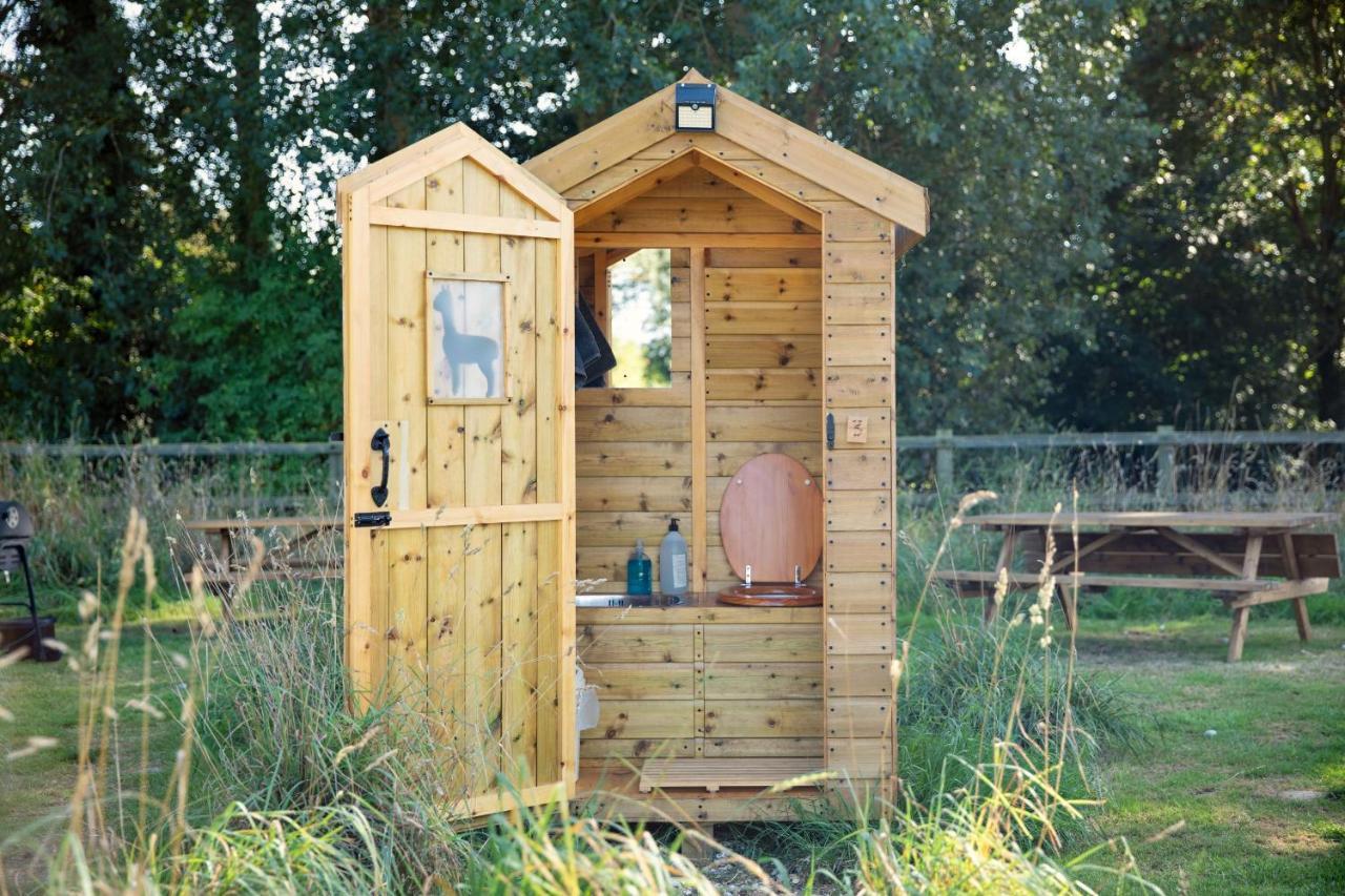 Hotel Horsley Hale Farm Glamping Ely Esterno foto