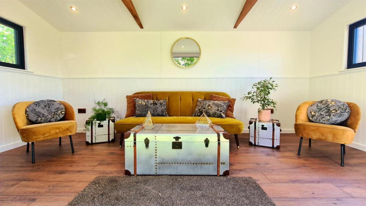 Hotel Horsley Hale Farm Glamping Ely Esterno foto