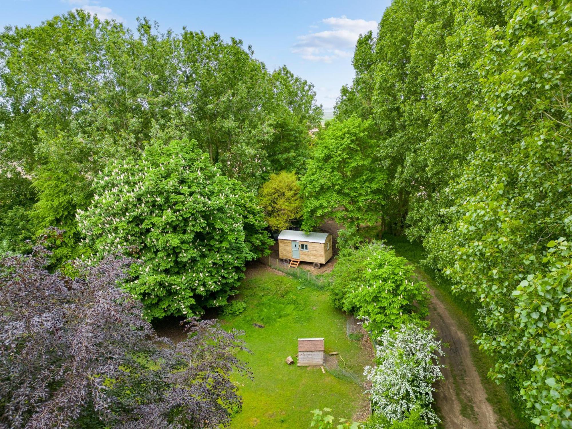 Hotel Horsley Hale Farm Glamping Ely Esterno foto